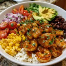 Shrimp Burrito Bowl with Chipotle Sauce: A Flavorful Delight!